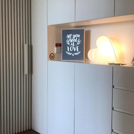 Green Park Apartment *